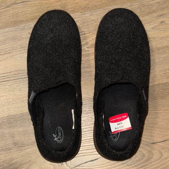 New Chaco Revel Men's Black Shoes, Size 9.5, Bottom Box Included - Picture 3 of 9